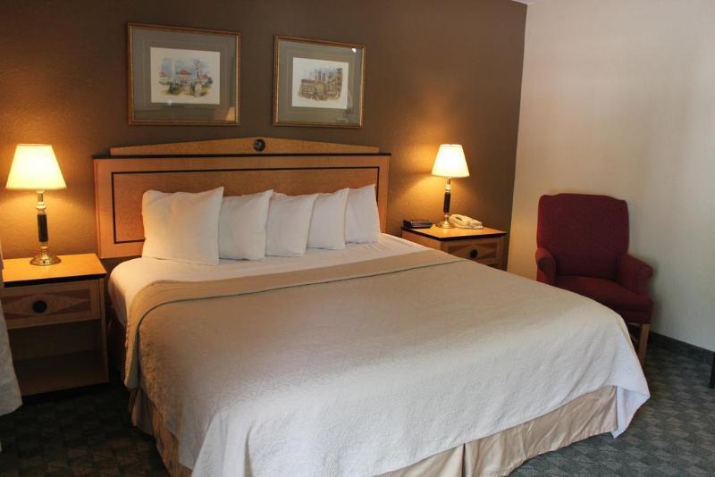 Fairbridge Inn & Suites Leavenworth Zewnętrze zdjęcie